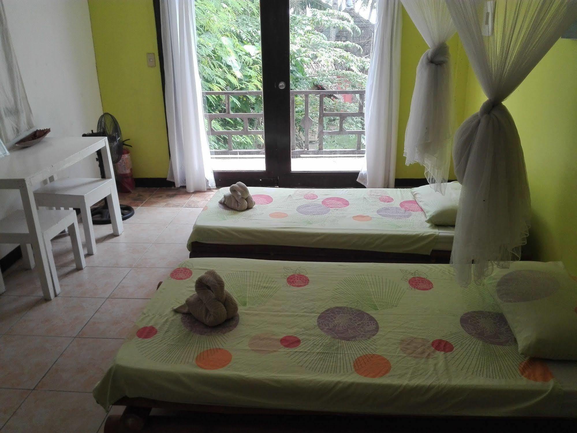 Surfers Home Boracay Balabag  Buitenkant foto